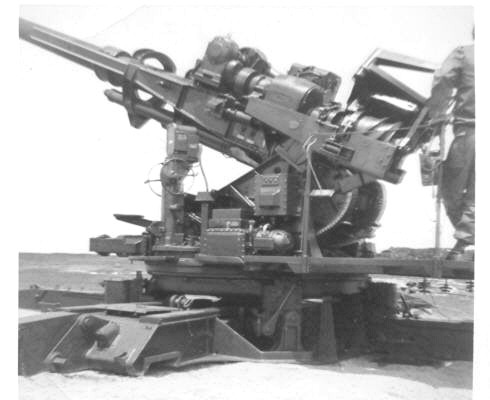 Anti-aircraft gun at Bolo Point