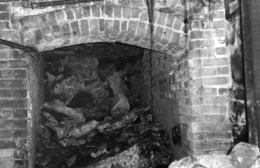 A near-forgotten past, Portland Underground survives quietly with its network of catacombs that reveal an infamous history of shanghaiing that largely survived through oral tradition.